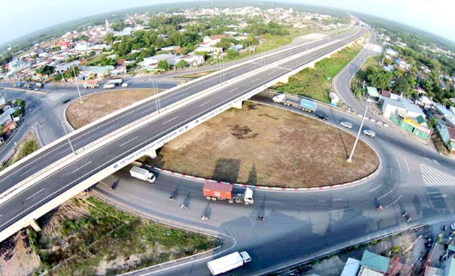 Bộ GTVT đã tính toán kỹ kết nối và hiệu quả thu phí tại cao tốc Bắc - Nam. ảnh minh họa