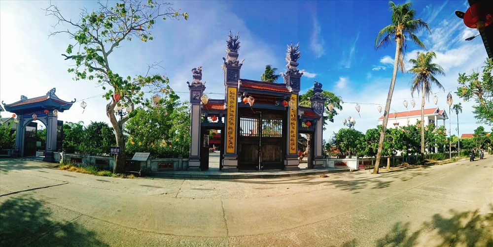 Ngôi chùa gắn liền với quá trình dựng nước và giữ nước của ông cha.