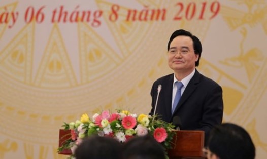 Bộ trưởng Phùng Xuân Nhạ phát biểu khai mạc Hội nghị.