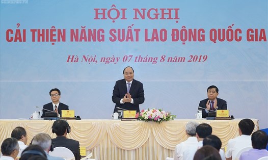 Thủ tướng Nguyễn Xuân Phúc sẽ phát động phong trào “năng suất lao động quốc gia” trong toàn bộ nền kinh tế tại Hội nghị cải thiện năng suất lao động quốc gia. Ảnh: VGP/Quang Hiếu