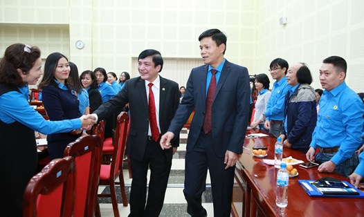 Nguyên Chủ tịch Tổng liên đoàn Lao Động Việt Nam Bùi Văn Cường thăm Báo Lao Động năm 2019. Ảnh: Hải Nguyễn