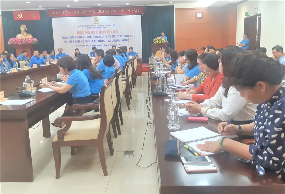 Vấn đề ATVSLĐ được tổ chức CĐ quan tâm. Ảnh Nam Dương