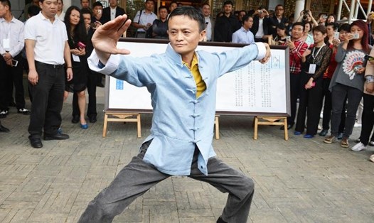 Jack Ma biểu diễn võ thuật năm 2018. Ảnh: Getty Images