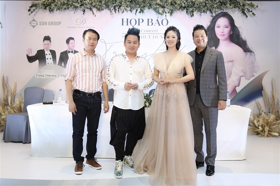 Hop bao liveconcert Trang Hat cua ca si Pham Thuy Dung