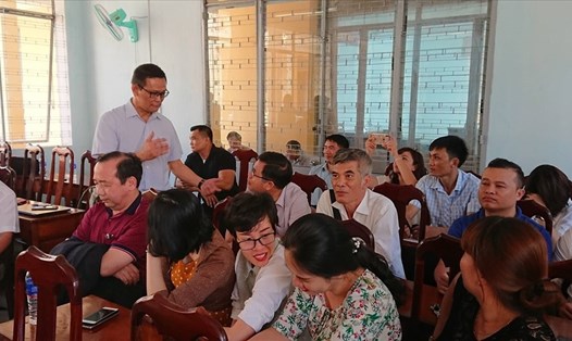Nhiều người lao động tại Đắk Lắk đã đồng loạt khởi kiện Công ty Prudential về việc ra quyết định nghỉ việc trái quy định. Ảnh: HL