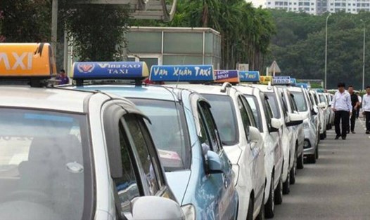 Sở Giao thông Vận tải Hà Nội dự định quy định 5 màu sơn chung cho xe taxi.