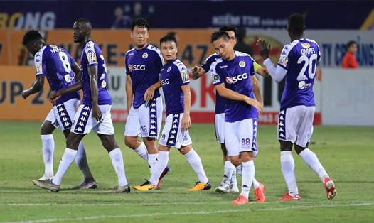 CLB Hà Nội đánh bại SLNA với tỉ số 1-0 để lên ngôi vô địch sớm V.League 2019 trước 2 vòng đấu. Ảnh: VPF