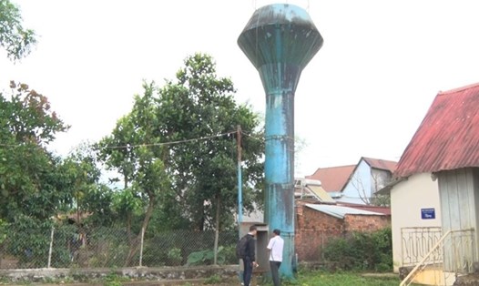 Nhiều công trình cấp nước sạch hư hỏng, xuống cấp tại Đắk Nông do các
chủ đầu tư năng lực yếu kém, quản lý không hiệu quả. Ảnh: HL