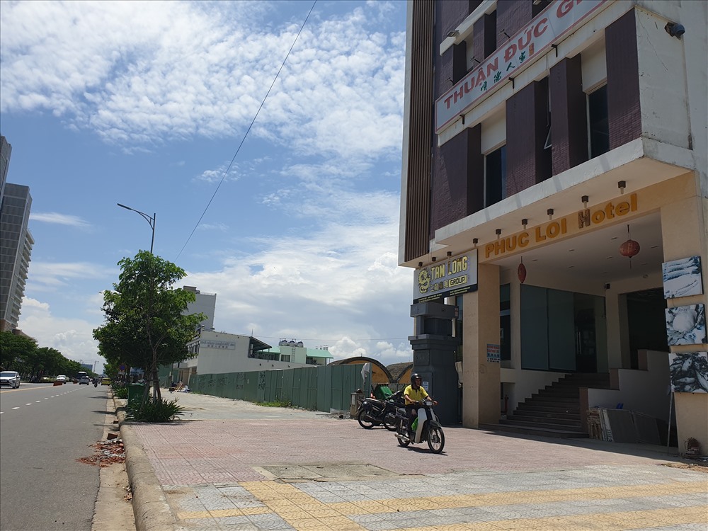 Cả chục lô đất liền kề ven biển, sát vách sân bay quân sự Nước Mặn, Đà Nẵng bị người Trung Quốc thâu tóm. Ảnh: H.V