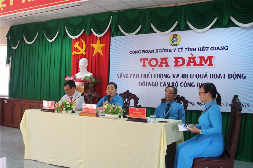 Bà Lê Thị Thanh Lam phát biểu bế mạc tại buổi tọa đàm. Ảnh: Kim Sang