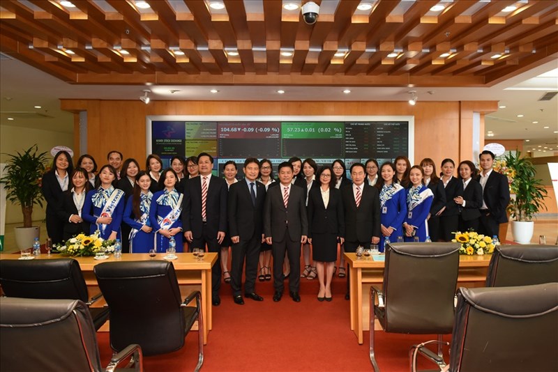 M???t trong nh???ng th????ng hi???u l??? h??nh h??ng ?????u ch??u ?? l??n s??n