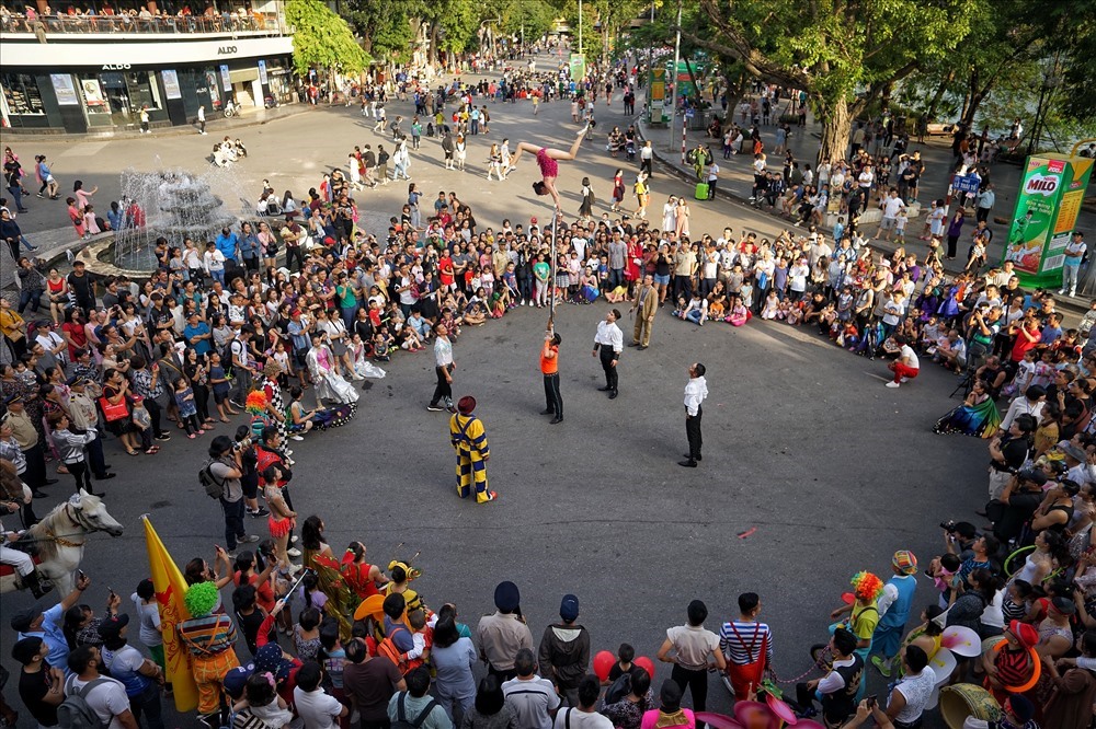 Phố đi bộ Hồ Gươm được triển khai từ 2016.