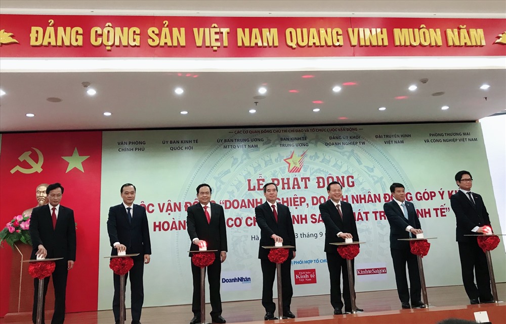 Chiều 3.9, Ban Kinh tế Trung ương phối hợp các cơ quan có liên quan phát động Cuộc vận động “Doanh nghiệp, doanh nhân đóng góp ý kiến hoàn thiện cơ chế, chính sách phát triển kinh tế”.