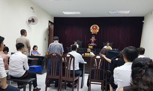 Chủ tọa phiên tòa sơ thẩm ra phán quyết với vụ án FLC khởi kiện báo điện tử Giáo dục Việt Nam.