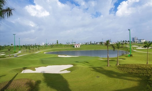 Sân golf Long Biên là nơi diễn ra ''Giải vô địch các Câu lạc bộ Golf Hà Nội lần thứ 3 - Fastee Cup’’.