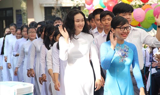 Học sinh trường THPT Trịnh Hoài Đức tại thị xã Thuận An.
