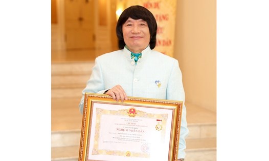 Sau 3 lần “trượt”, nghệ sĩ cải lương Minh Vương mới được phong tặng 
danh hiệu NSND. Ảnh: HM