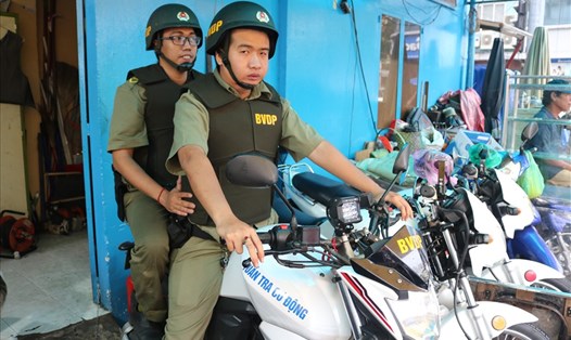 Bảo vệ dân phố phường Phạm Ngũ Lão, quận 1 TP HCM là lực lượng bảo vệ duy nhất cả nước được trang bị phương tiện và công cụ chuyên nghiệp.
