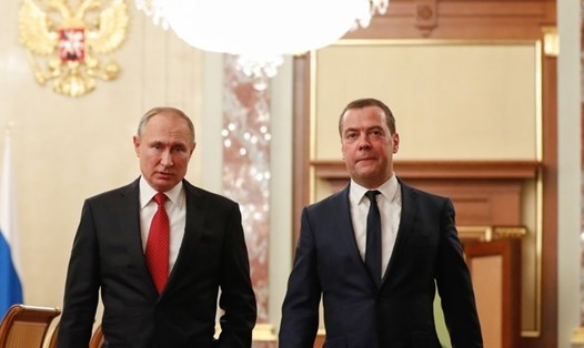 Thủ tướng Dmitry Medvedev từ chức sau khi Tổng thống Vladimir Putin đọc thông điệp liên bang hôm 15.1. Ảnh: Sputnik