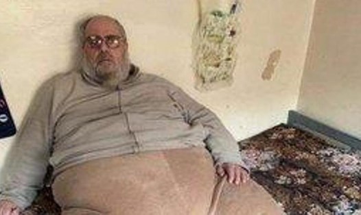 Mufti Abu Abdul Bari nặng tới 250kg. Ảnh: Hindustan Times