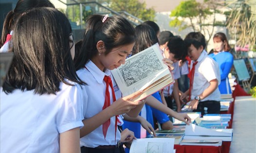 Hàng trăm tư liệu quý giá từ khắp thế giới về Hoàng Sa sẽ được lưu trữ tại 
Thư viện Hoàng Sa, Đà Nẵng.