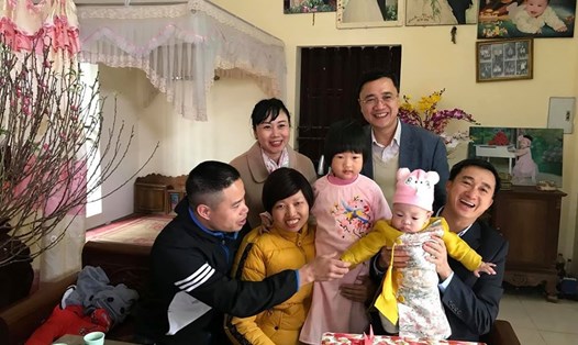 Gia đình bé chị Nguyễn Thị Liên bên nhau trong những ngày Tết đến, Xuân về.