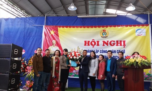 Hội nghị thành lập công đoàn cơ sở Công ty TNHH Thương mại và Dịch vụ Dũng Tiến (TP. Bắc Giang).