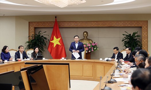 Phó Thủ tướng Vương Đình Huệ, Trưởng Ban chỉ đạo điều hành giá chủ trì cuộc họp đột xuất của Ban chỉ đạo. Ảnh: Thành Chung