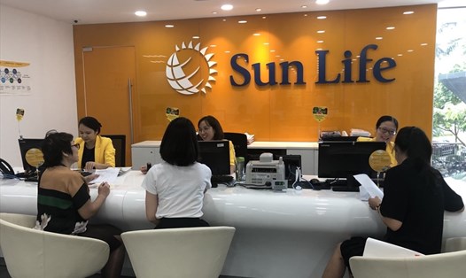 Sun Life tăng vốn điều lệ nhằm tăng cường năng lực tài chính để cung cấp các sản phẩm, dịch vụ bảo hiểm đa dạng hơn, cũng như khả năng cam kết, chi trả quyền lợi bảo hiểm cho Khách Hàng.