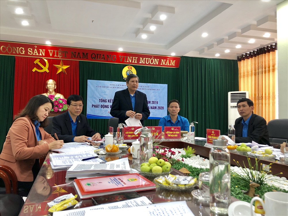 Phó Chủ tịch Thường trực Tổng LĐLĐVN Trần Thanh Hải phát biểu chỉ đạo tại Hội nghị. Ảnh: V.L