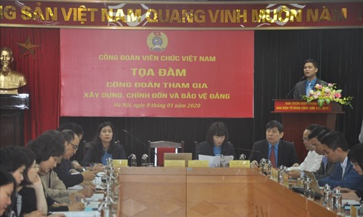 Tọa đàm “Công đoàn tham gia xây dựng, chỉnh đốn và bảo vệ Đảng” tại 
Công đoàn Viên chức Việt Nam. Ảnh: Quế Chi