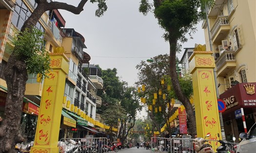 Từ ngày 9.1, Hà Nội cấm đường 16 ngày một loạt tuyến phố cổ. Ảnh: Tùng Giang