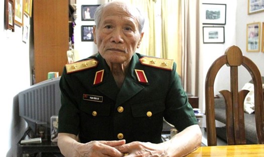 Trung tướng Phạm Hồng Cư - nguyên Phó chủ nhiệm Tổng cục Chính trị, Phó Tư lệnh về chính trị Quân khu 2. Ảnh: Hà Nội