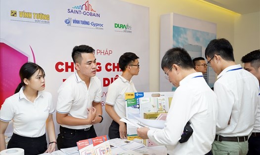Tập đoàn Saint-Gobain Việt Nam đã tham gia giới thiệu và trưng bày các giải pháp chống cháy tại Hội thảo