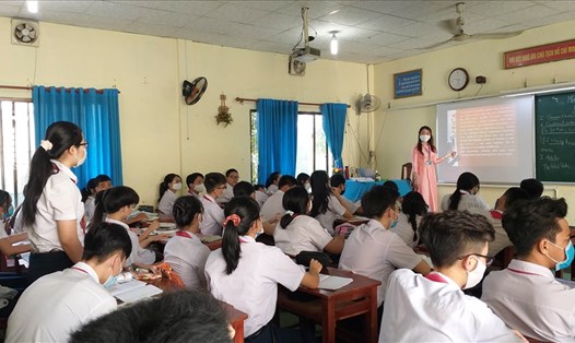 Đà Nẵng cho học sinh đi học trở lại. Ảnh: Thuỳ Trang
