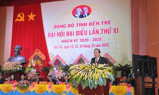 Phó Thủ tướng Thường trực Chính phủ Trương Hòa Bình phát biểu chỉ đạo tại Đại hội XI Đảng bộ tỉnh Bến Tre. Ảnh: BTC