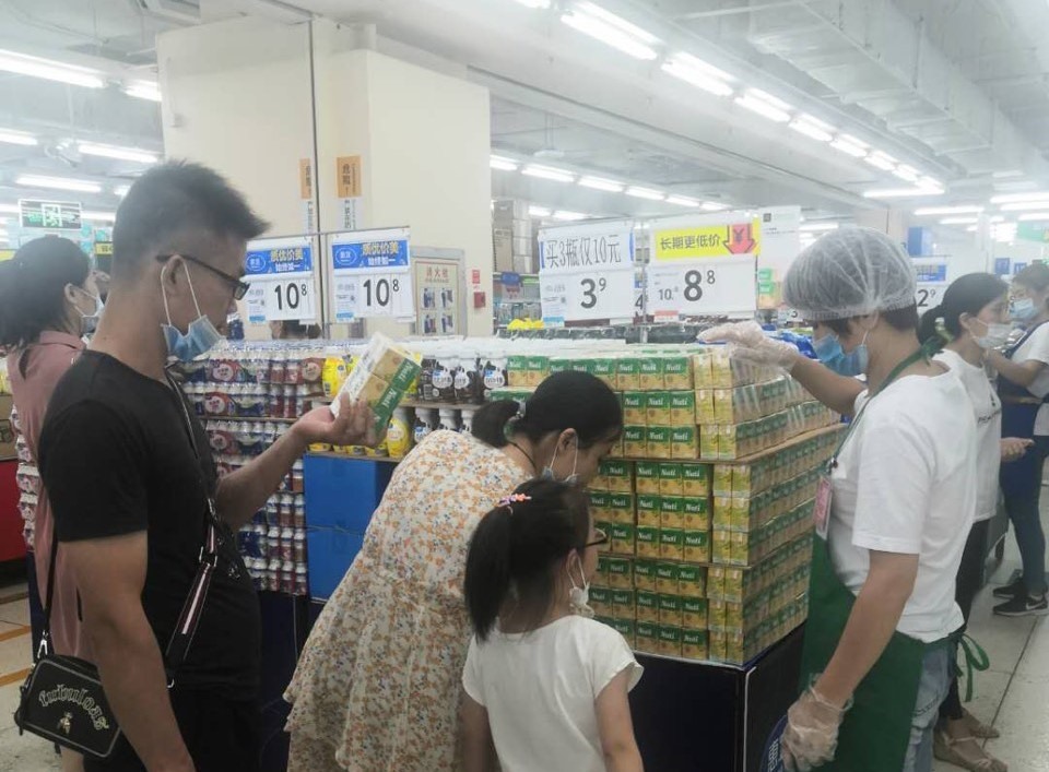 Thương hiệu sữa đầu tiên của Việt Nam có mặt trên kệ hàng của Walmart