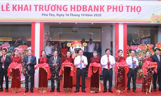 HDBank chính thức ra mắt điểm hoạt động đầu tiên tại tỉnh Phú Thọ. Ảnh: HDBank