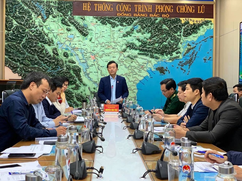 Ban chỉ đạo Trung ương về PCTT họp ứng phó với mưa lũ. Ảnh: Vũ Long