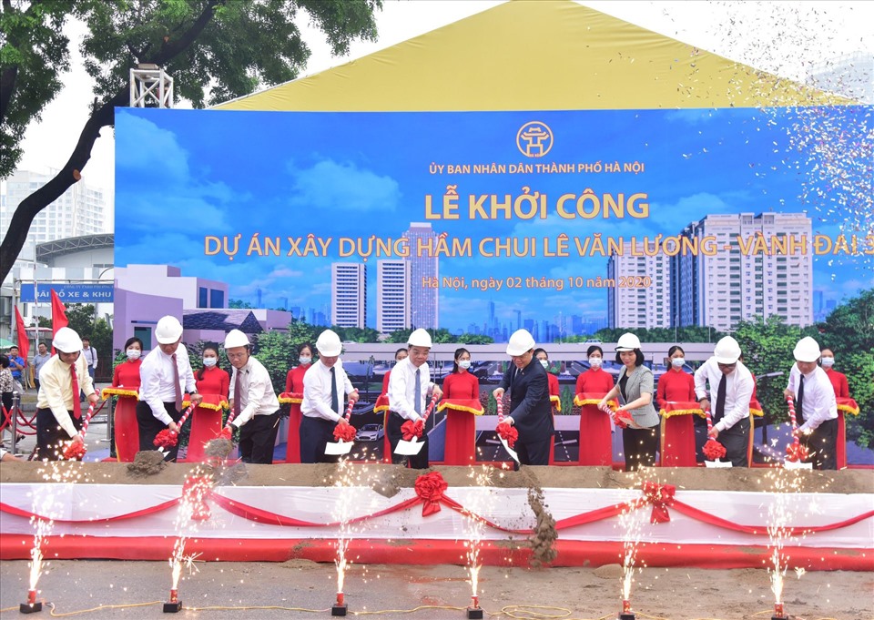 Hà Nội chính thức khởi công hầm chui Lê Văn Lương - Vành đai 3. Ảnh: Phạm Thành