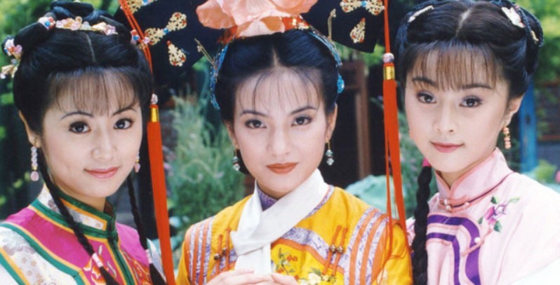 Dàn nữ diễn viên nổi tiếng của bộ phim "Hoàn châu cách cách" năm 1998. Ảnh nguồn: Mnet.