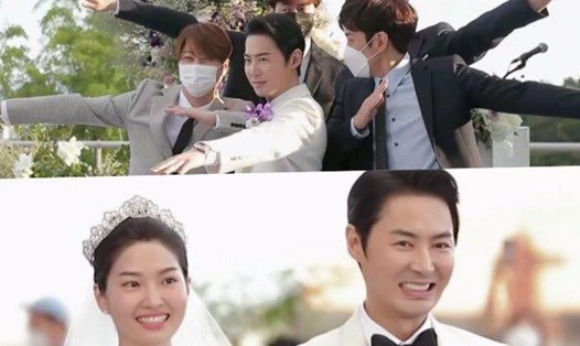 Đám cưới của Jun Jin và vợ có sự tham dự của các thành viên Shinhwa. Ảnh chụp màn hình.