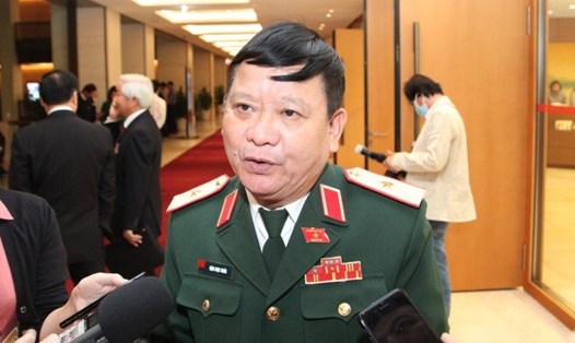 Thiếu tướng Đặng Ngọc Nghĩa, đại biểu đoàn Thừa Thiên - Huế. Ảnh: TV