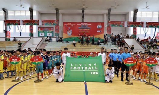 Lễ khai mạc VCK Giải bóng đá Nhi đồng toàn quốc Cúp Kun Siêu Phàm 2020. Ảnh: Đ.D