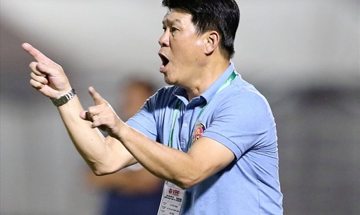 HLV Vũ Tiến Thành của đội Sài Gòn cho biết mục tiêu của đội là phấn đấu vào Top 3 cuối mùa. Ảnh: Anh Duy