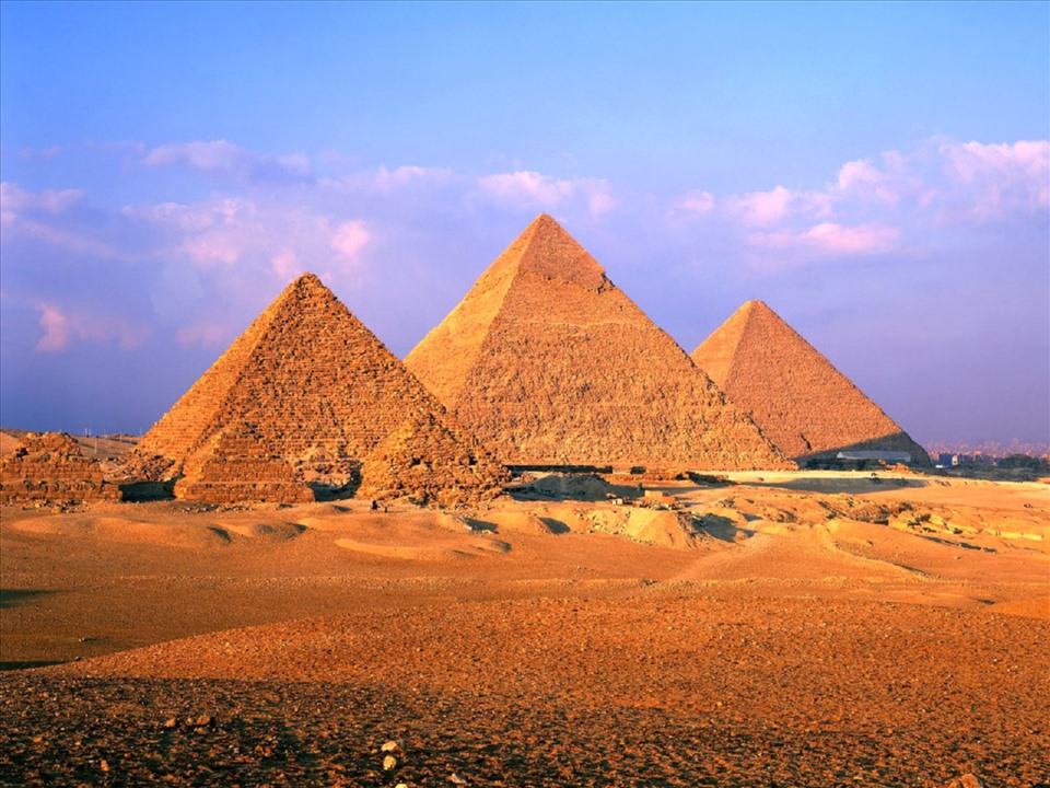 Hé lộ bí mật xây dựng Kim tự tháp Ai Cập dễ hơn tưởng tượng
