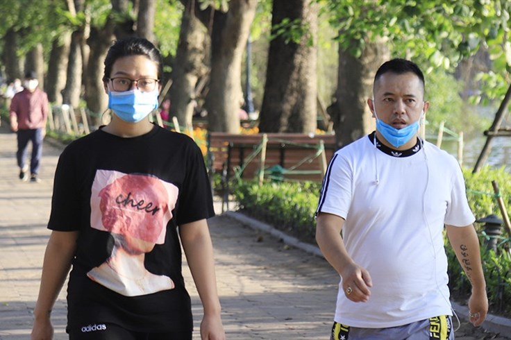 Phải đeo khẩu trang trên mọi phương tiện giao thông công cộng Phải đeo khẩu trang trên mọi phương tiện giao thông công cộng