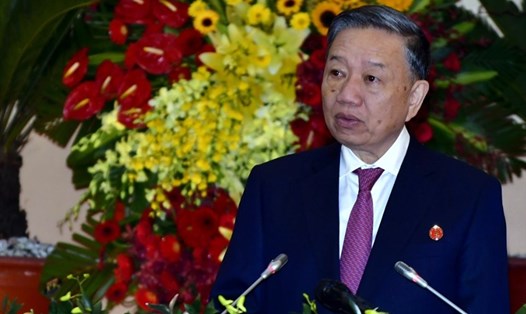 Đại tướng Tô Lâm, Bộ trưởng Bộ Công an phát biểu tại Đại hội Đại biểu Đảng bộ tỉnh Cà Mau (ảnh Đại hội cung cấp)