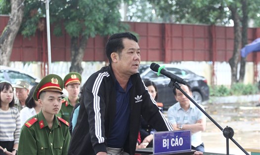 Bị cáo Nguyễn Văn Sướng khai nhận tại phiên tòa. Ảnh: Phạm Đông