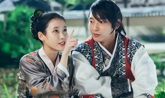 Phim “Người tình ánh trăng” của IU và Lee Joon Gi được khán giả kỳ vọng có phần 2. Ảnh cắt từ phim.